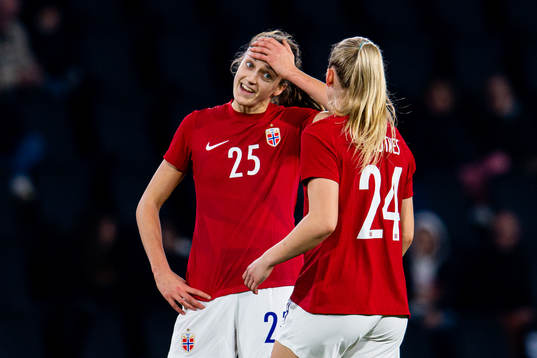 Emma Stølen Godø and Emilie Nautnes of Norway