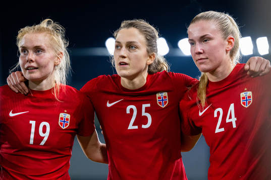 Malin Brenn, Emma Stølen Godø and Emilie Nautnes of Norway