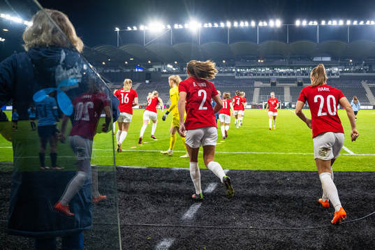 Marit Bratberg Lund and Emilie Bosshard Haavi of Norway at