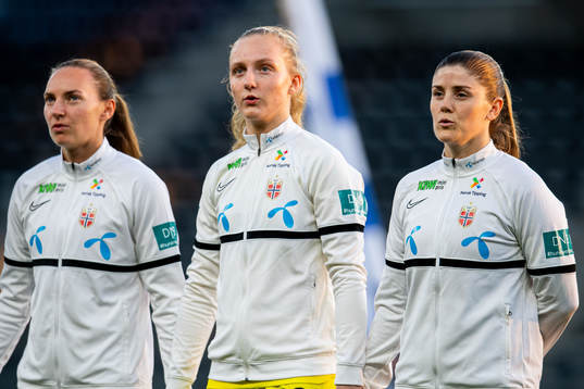 Marit Bratberg Lund, goalkeeper Sunniva Skoglund and Maren