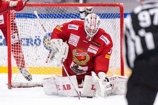 Almtunas Målvakt Viktor Andrén