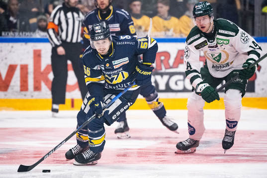 HV71s Fredrik Forsberg och Färjestads Victor Ejdsell