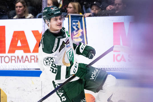 Färjestads Lucas Forsell jublar