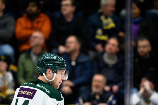 Färjestads Victor Ejdsell deppar