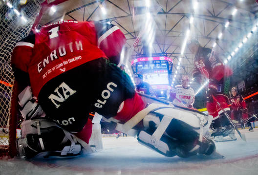 Örebros målvakt Jhonas Enroth