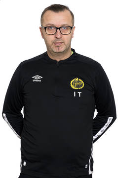 Tränare Ismet Tursic