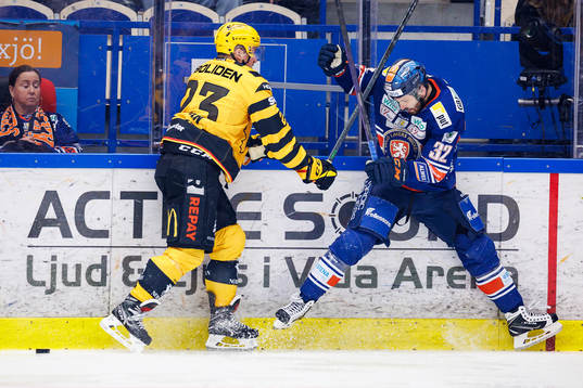 uSkellefteås Adam Mascherin och Växjös Lukas Bengtsson