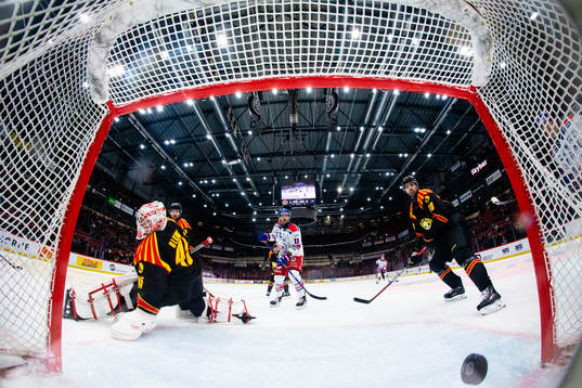 Brynäs målvakt Jussi Olkinuora släpper in 1-5 av