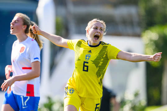 Fanny Andersson of Sweden celebrates