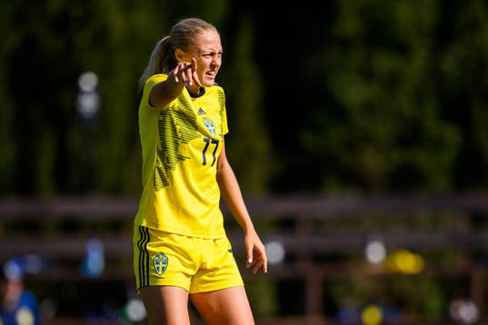 Elma Junttila Nelhage of Sweden