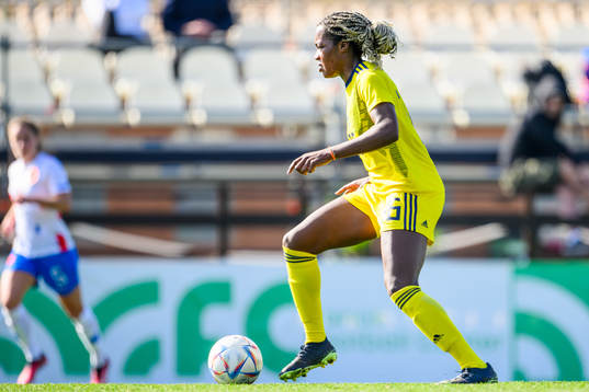 Evelyn Ijeh of Sweden