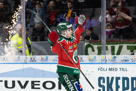 Frölundas Isac Born jublar