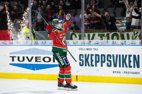 Frölundas Isac Born jublar