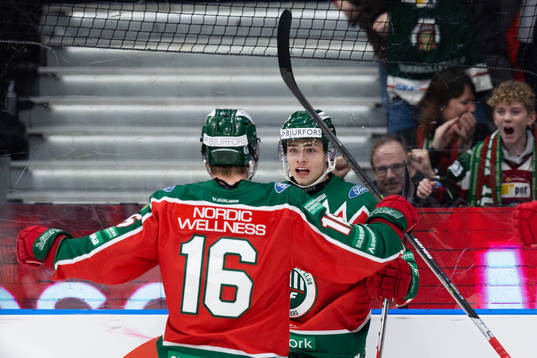 Frölundas Isac Born jublar