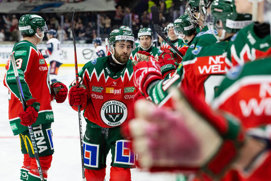 Frölundas Anthony Greco jublar