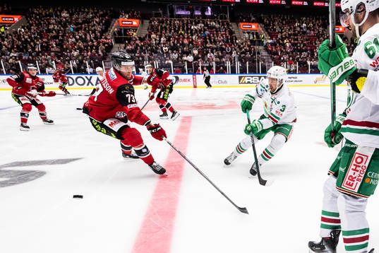 Malmö Redhawks Adam Ollas Mattsson och Rögles Michael