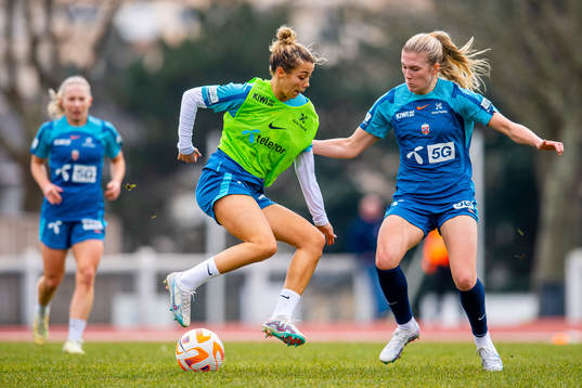 Celin Bizet Ildhusøy and Emilie Nautnes of the Norwegian