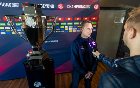 Headcoach Jussi Tapola of Tappara