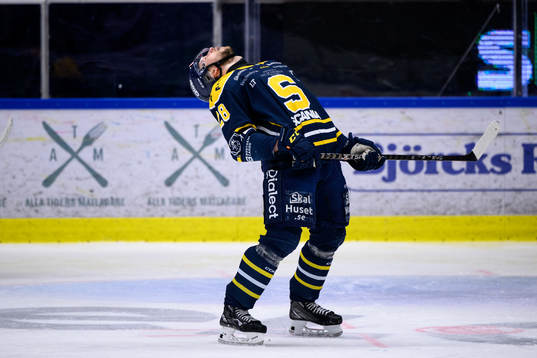 Södertäljes Emil Alba deppar
