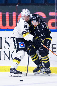 Västerås Jimmie Jansson Lorek och AIKs Zion Nybeck
