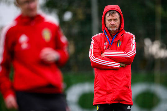 Head coach Peter Gerhardsson of the Swedish women's