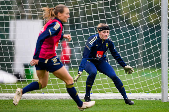 Goalkeeper Tove Enblom of the Swedish women's national