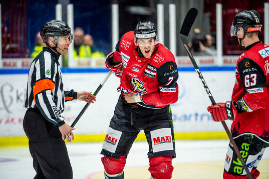 Malmö Redhawks Oliver Lauridsen grinar illa