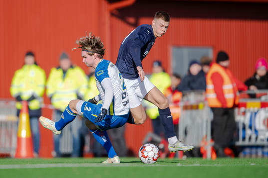 Onsalas Hugo Björnberg och Helsingborgs Erik Ring