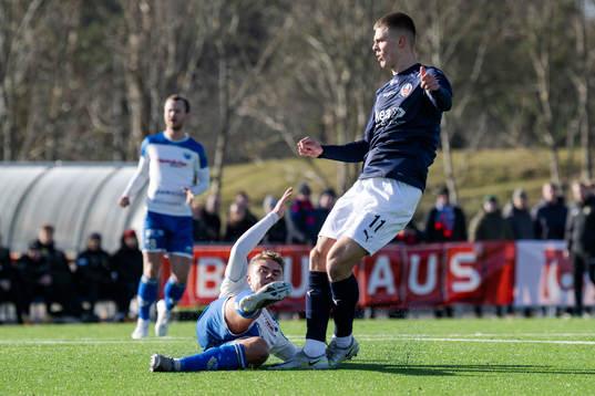 Onsalas William Berglund och Helsingborgs Erik Ring