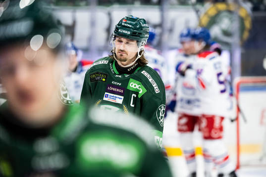 Färjestads Linus Johansson deppar