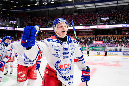 Oskarshamns Antti Suomela jublar