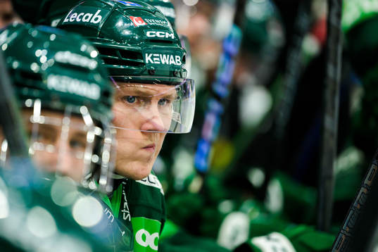 Färjestads Patrik Lundh deppar