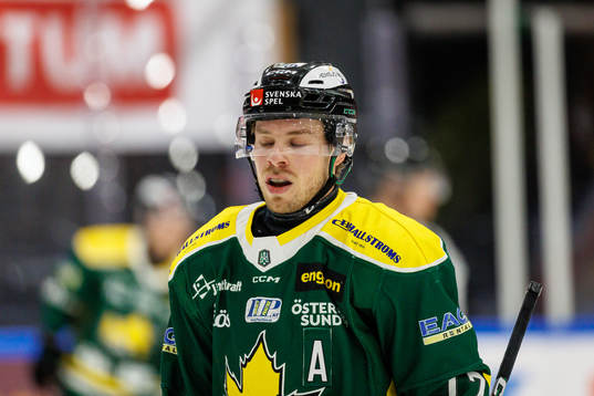 Östersunds Emil Forslund deppar