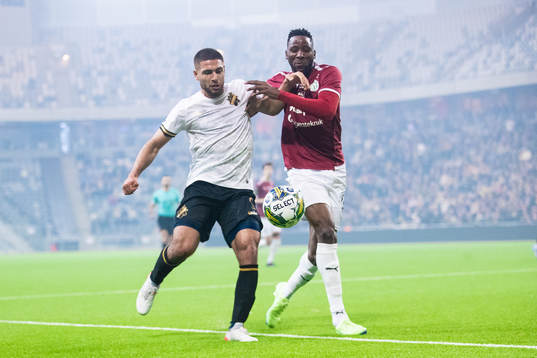 s Omar Faraj och Västerås Frederic Nsabiyumva