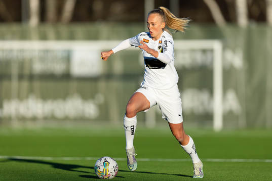 Häckens Molly Johansson
