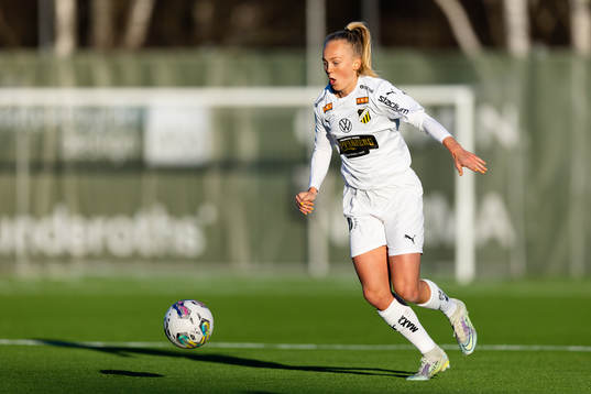 Häckens Molly Johansson