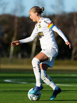 Häckens Filippa Curmark