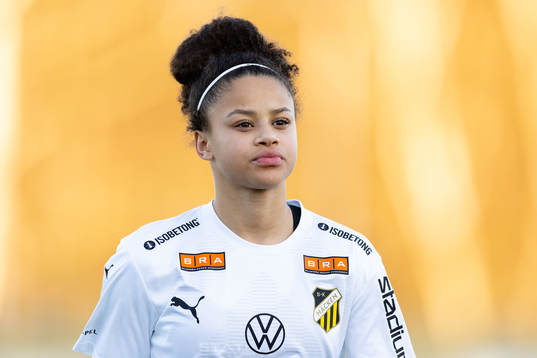 Häckens Felicia Schröder