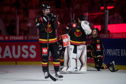 Luleås Tomi Sallinen looks dejected
