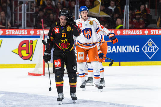 Luleås Juhani Tyrväinen looks dejected