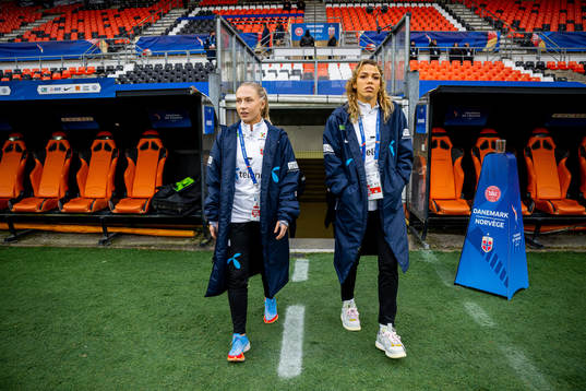 Thea Bjelde and Celin Bizet Ildhusøy of Norway