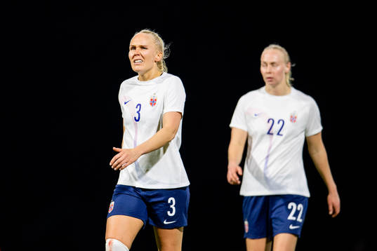 Maria Thorisdottir and Sara Hørte of Norway look dejected