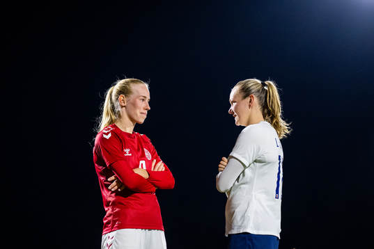 Amalie Vangsgaard of Denmark and Frida Maanum of Norway