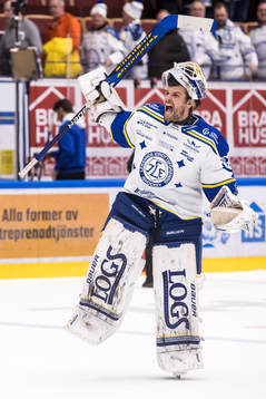 Leksands målvakt Mantas Armalis jublar
