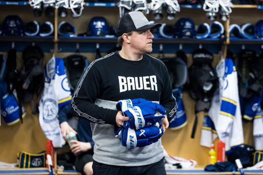 Leksands materialförvaltare Jesper Korning innan
