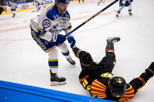 Leksands Anton Lindholm och Brynäs Dmytro Timashov