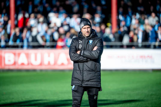 Malmö FFs tränare Henrik Rydström innan fotbollsmatchen