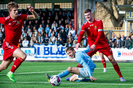 Malmö FFs Patriot Sejdiu mot Skövde AIKs Filip Schyberg