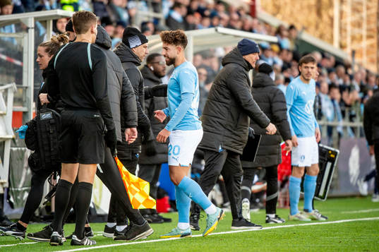 Malmö FFs Moustafa Zeidan tas omhand