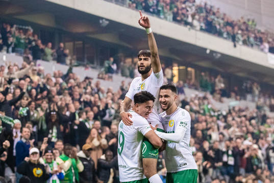 Hammarbys Montader Madjed jublar med Jusef Erabi och